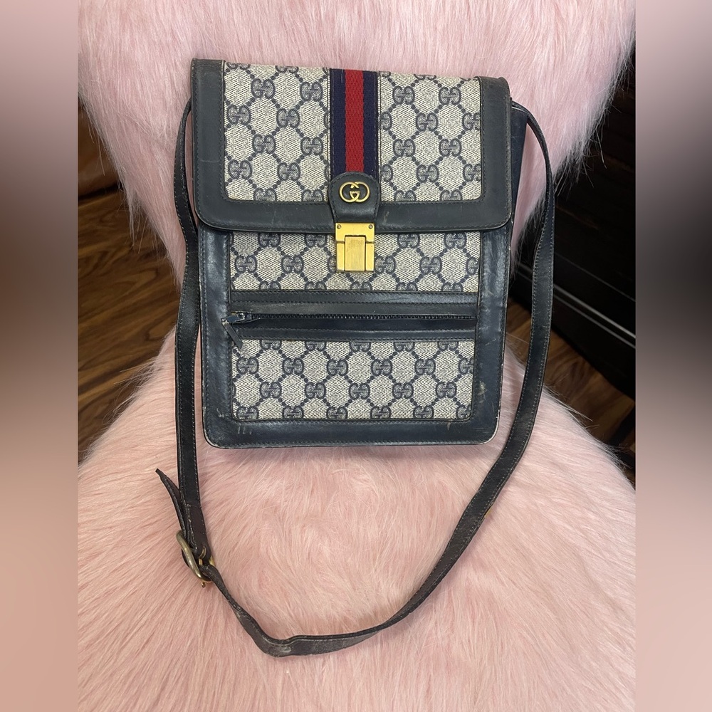 Gucci crossbody - Picture 1 of 6